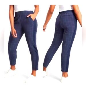 Athleta Brooklyn Textured Ankle Pant size 10 (Fits more like an 8) Navy Plaid